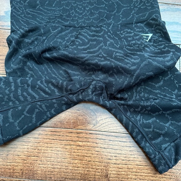 Gymshark Adapt Animal Seamless Cycling Short 7” - Picture 5 of 7